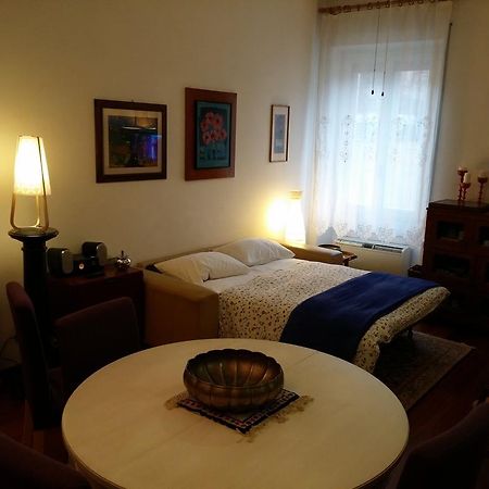 Appartement Living In San Peter à Rome Chambre photo