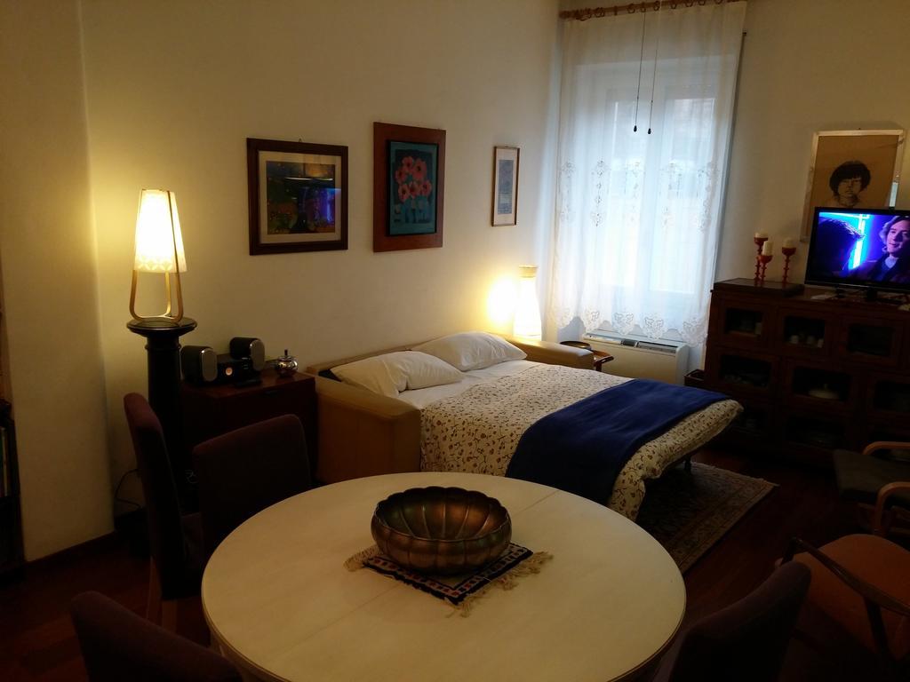 Appartement Living In San Peter à Rome Chambre photo