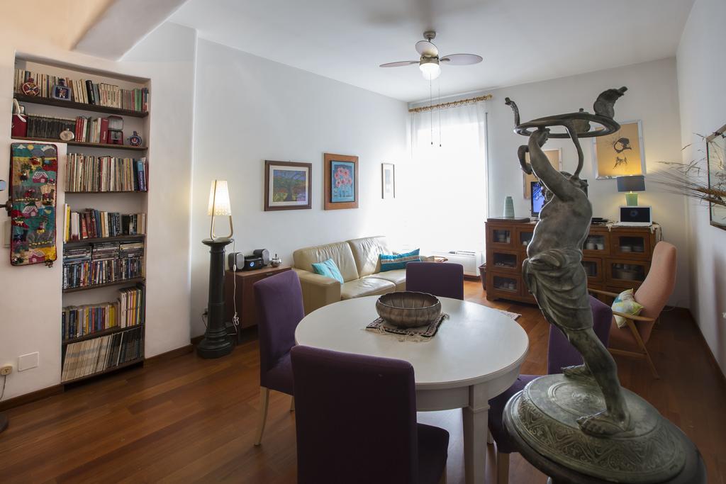 Appartement Living In San Peter à Rome Chambre photo